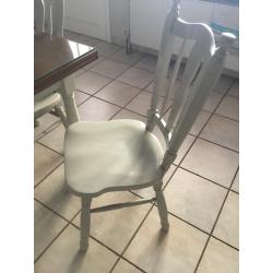 Keukentafel met 6 stoelen