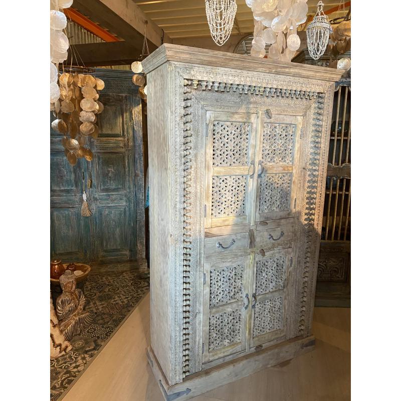 India/Ibiza style kast 1412