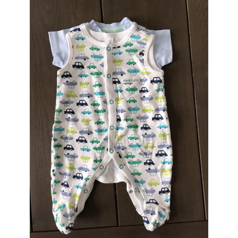 Pakketje kleding jongens maat 62