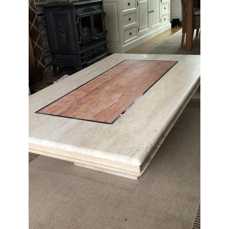 Salontafel in Travertin
