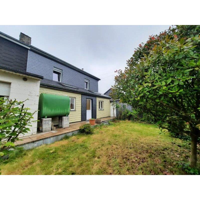 BERTRIX: Geheel van 2 woningen – VAS1400B