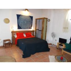 Rustieke woon-vakantieboerderij, B&B-Camping-Paarden-campers SPANJE EXTREMADURA