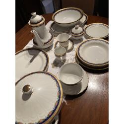 12 delig antiek servies