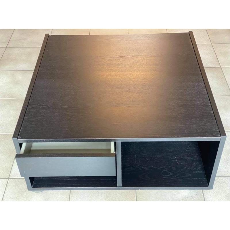 Salontafel op wielen