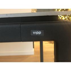 Design eettafel VIPP