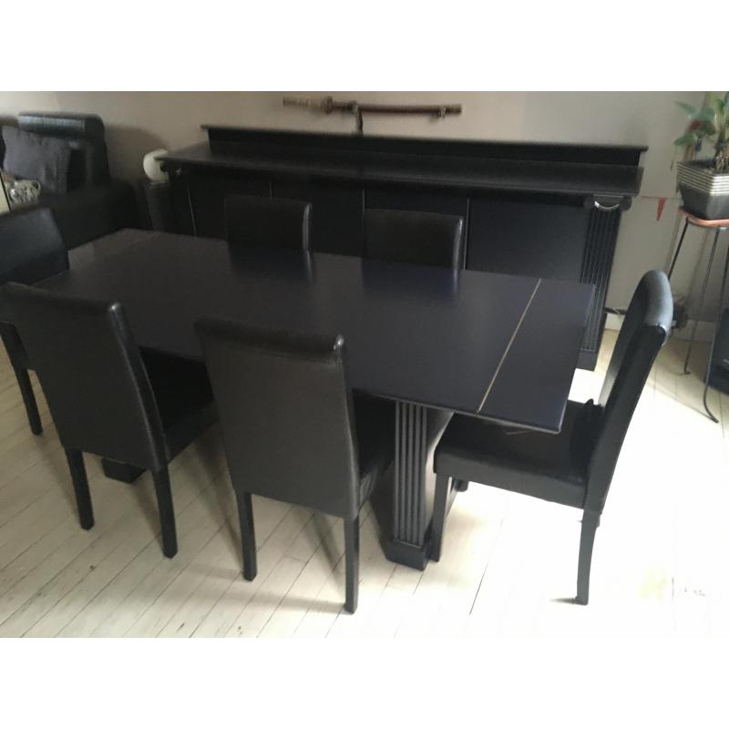 Eetkamer
