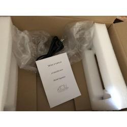 Atoll Set : Pr300 Signature Voorversterker en 2 Am200 Signature eindversterkers