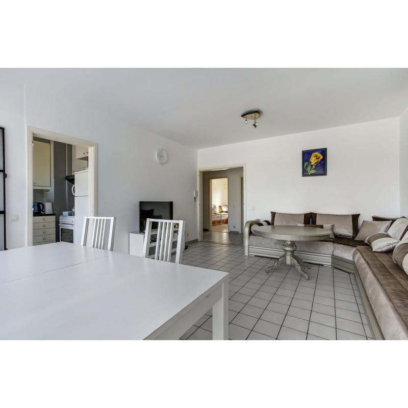 Appartement te koop met garage