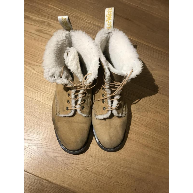 Dr Martens maat 43