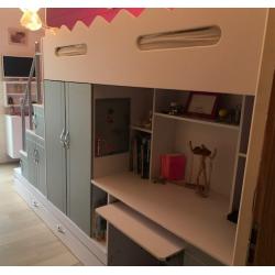 Multifunctionele hoogslaper