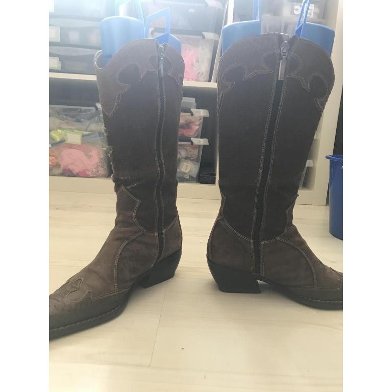 Zeer nette schoenen en laarzen