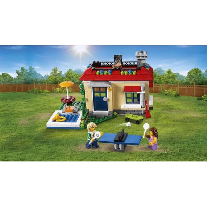 LEGO Creator Modulaire Vakantie aan het Zwembad – 31067
