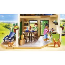 PLAYMOBIL Country Moderne hoeve – 70133