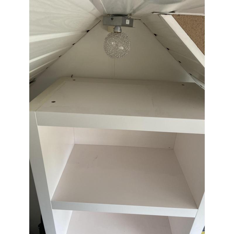 Wandkast Cineline twee stuks