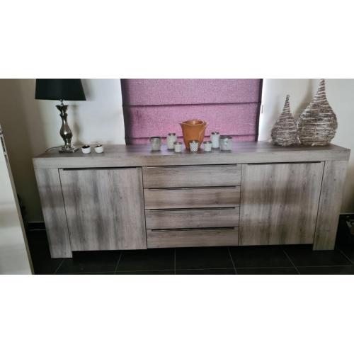 Dressoir