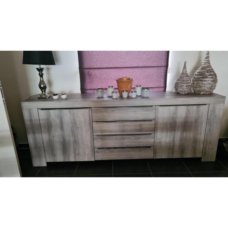 Dressoir