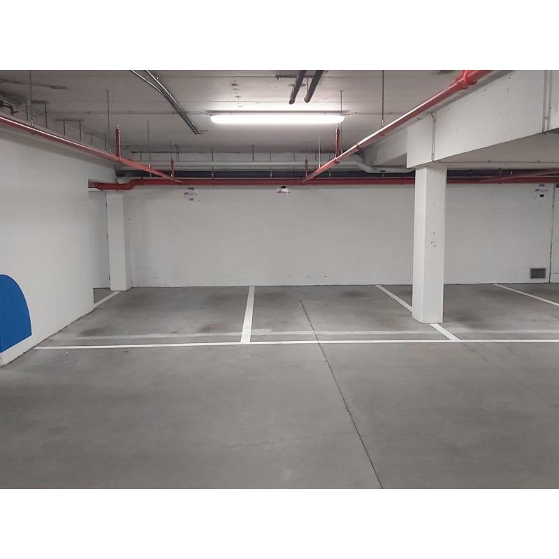 Parking Zaventem Lenneke Marelaan te huur