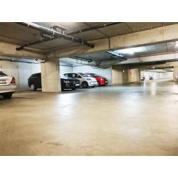 Parking Tienen te huur