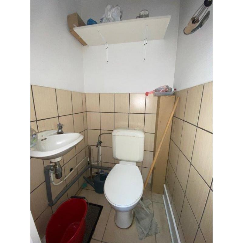 LIBRAMONT: Commerciële ruimte, 35m² – VAS1365A