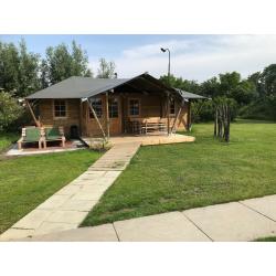 Glamping safariblokhut te huur