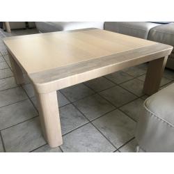 Mooie beukenhouten salontafel