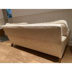 Beige bank Engelse steil