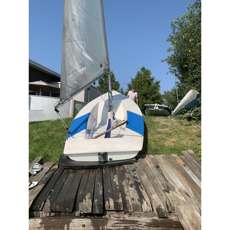 Leuke éénmans zeilboot