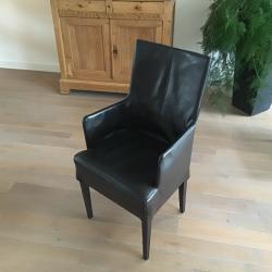 6 Lederen eetkamerstoelen
