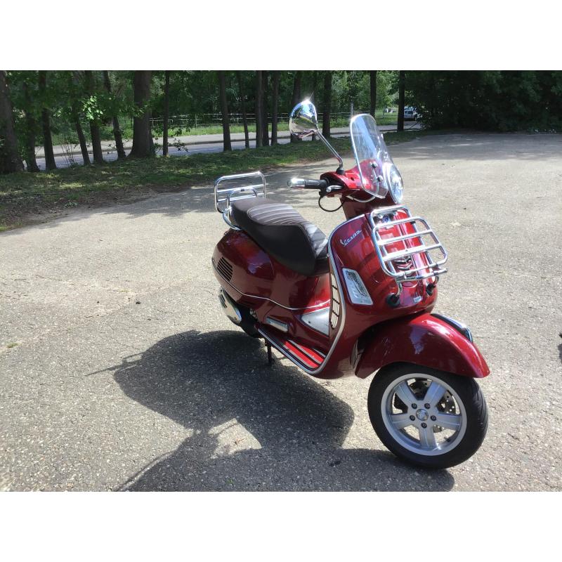 Vespa GTS300 Touring