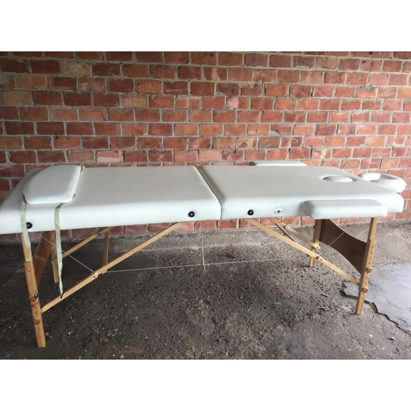 Plooibare massagetafel in draagtas