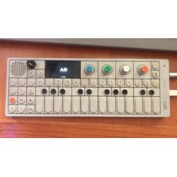 OP-1 Teenage engineering