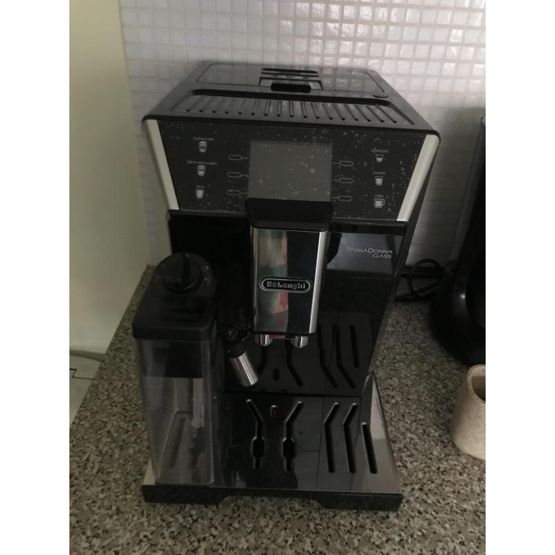 Delonghi PrimaDonna class