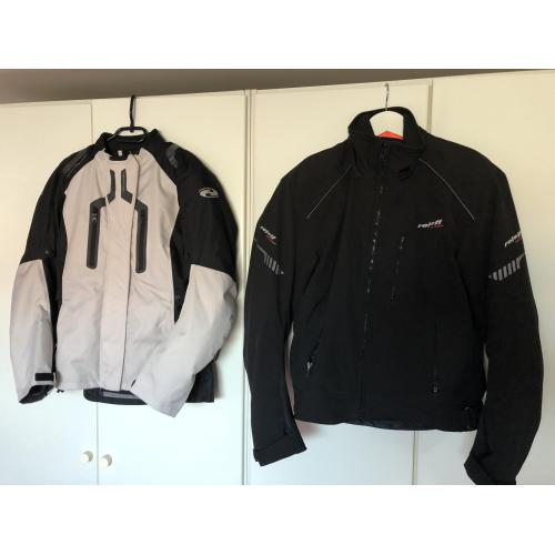 2 motovesten maat L en XL in perfecte staat