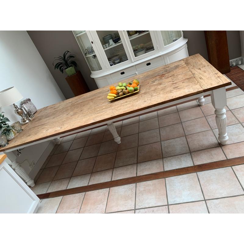 Rough-top eettafel van teakhout 3.00 x1.20 m. 10-12  personen