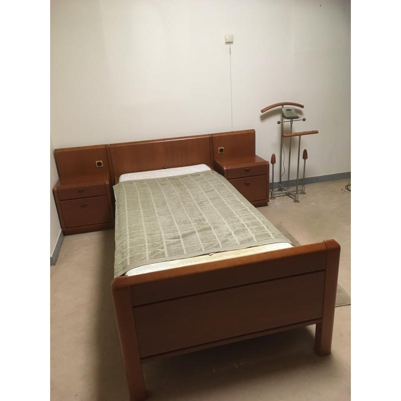 Hülsta eenpersoonsslaapkamer met extra lang bed