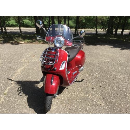 Vespa GTS300 Touring