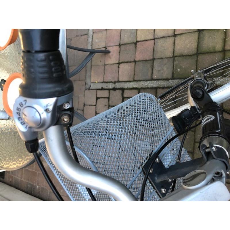te koop vrouwfiets Giant