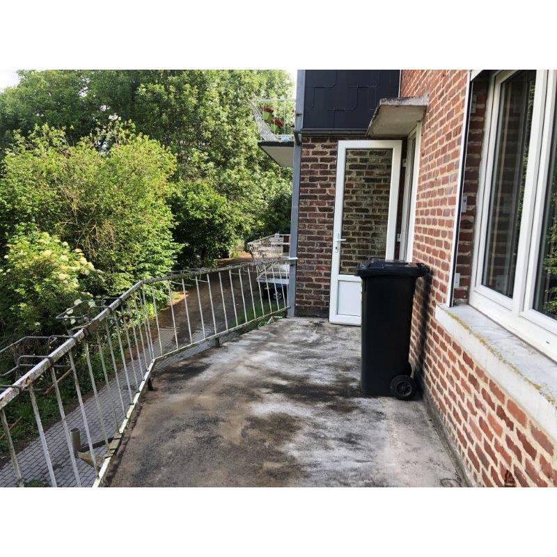 ANDENNE: Te renoveren hoekwoning – VAS1393