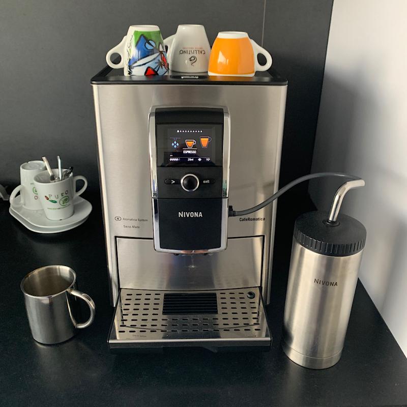 Volautomatische Koffiemachine NIVONA 859