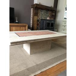 Salontafel in Travertin