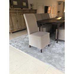 8 eetkamerstoelen