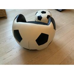 Zetel in vorm van een voetbal