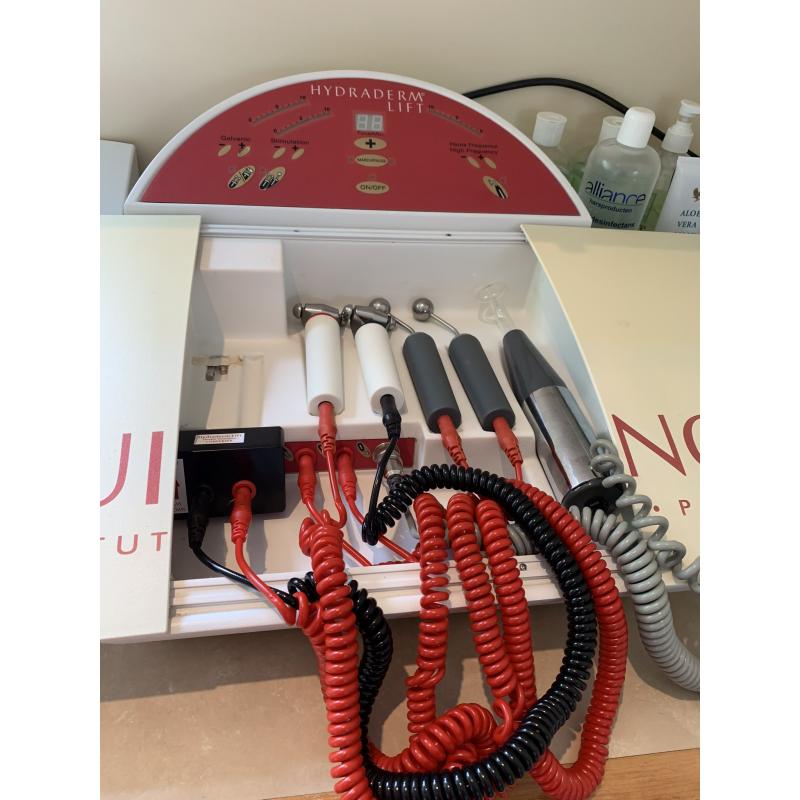 Prof. Guinot Schoonheidssalon apparatuur
