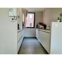 Te huur 2 slaapkamer appt. in Gent