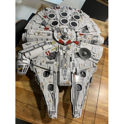 LEGO Star Wars Millenium Falcon 75192