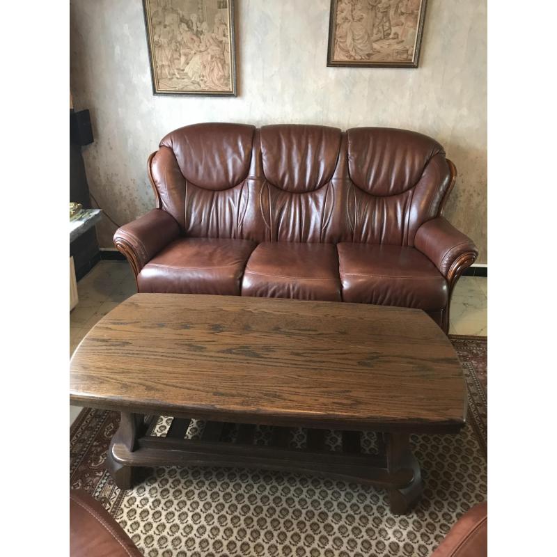 Duurzaam leder salon met salontafel