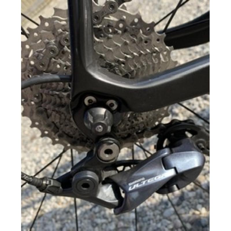 Zeer nette Eddy Merckx EM 525, Ultegra R8000 groepset en Scope R4C wielset