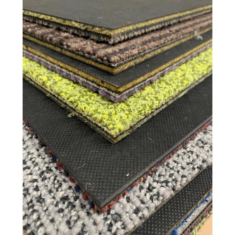 Kleurrijke Heuga/ Interface Tapijttegel Mix Extra isolatie