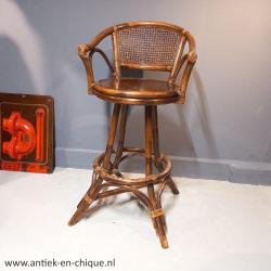 Vintage rotan barkrukken