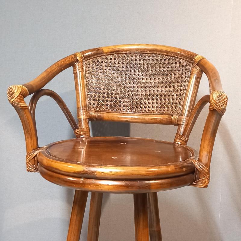 Vintage rotan barkrukken